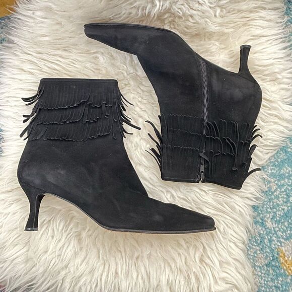 Stuart Weitzman Y2K ankle booties black suede fringe kitten heel size 10 - Picture 1 of 8